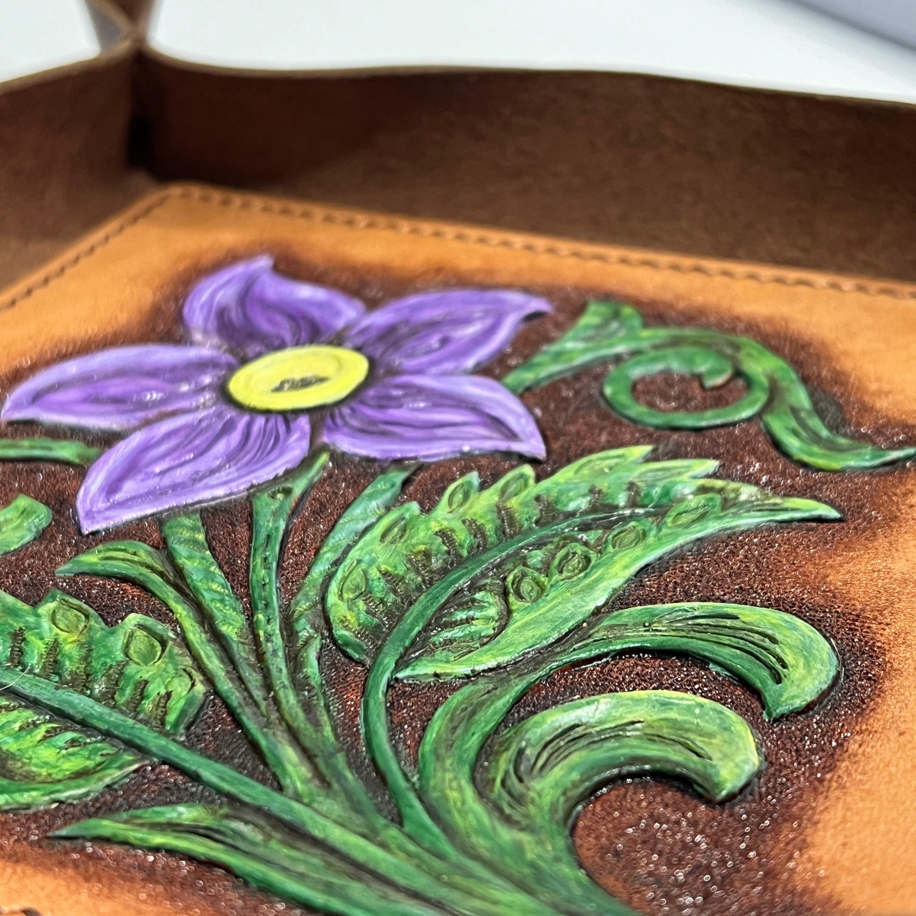 Carved Genuine Leather Tray (Brown)