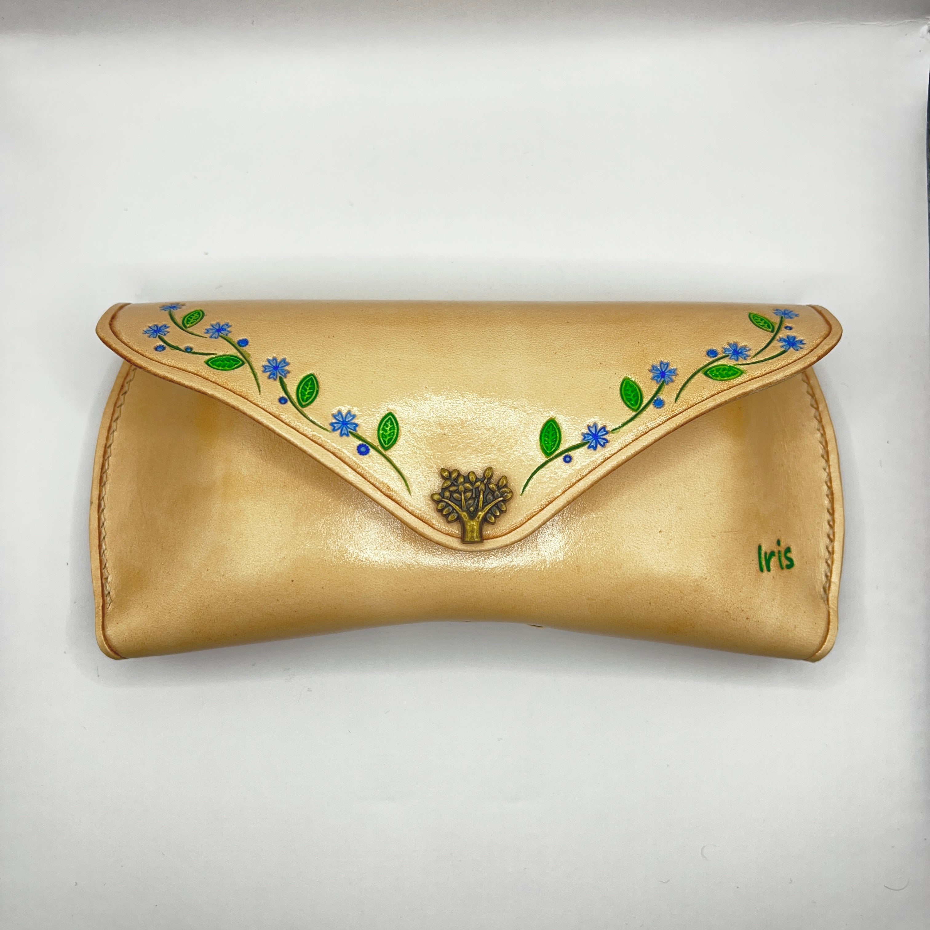 Carved Genuine Leather Glasses Case 03