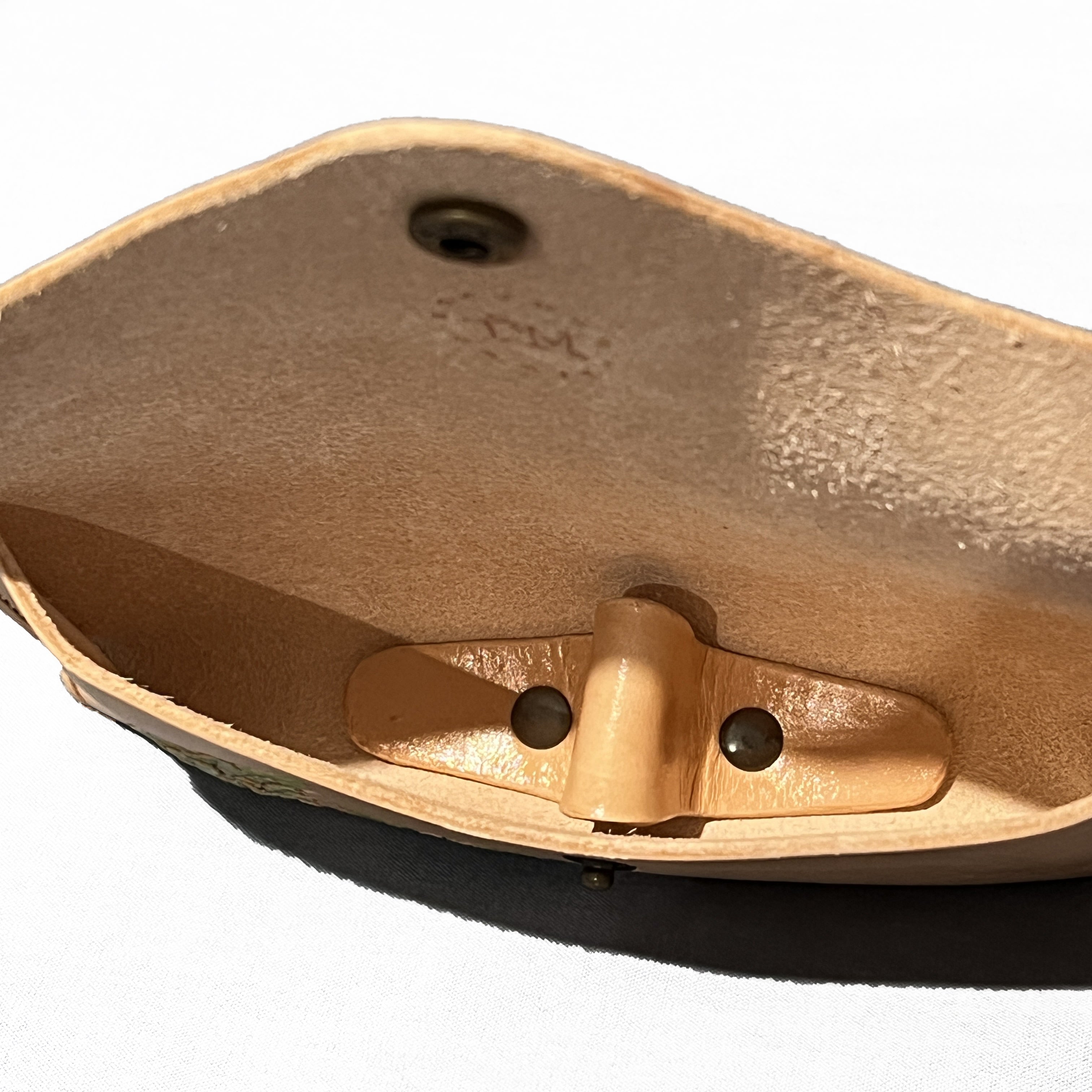 Carved Genuine Leather Glasses Case 03